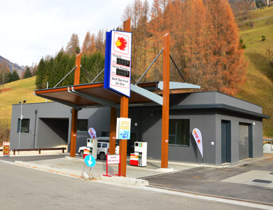 Stazione di servizio | Benzinaio - Via Bacalin, 2, 32020 Selva di Cadore BL